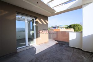 Residenze Myricae attico con grandi terrazze e solarium