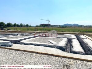 Nuovo appartamento indipendente in Classe A4. Piano terra con giardino.